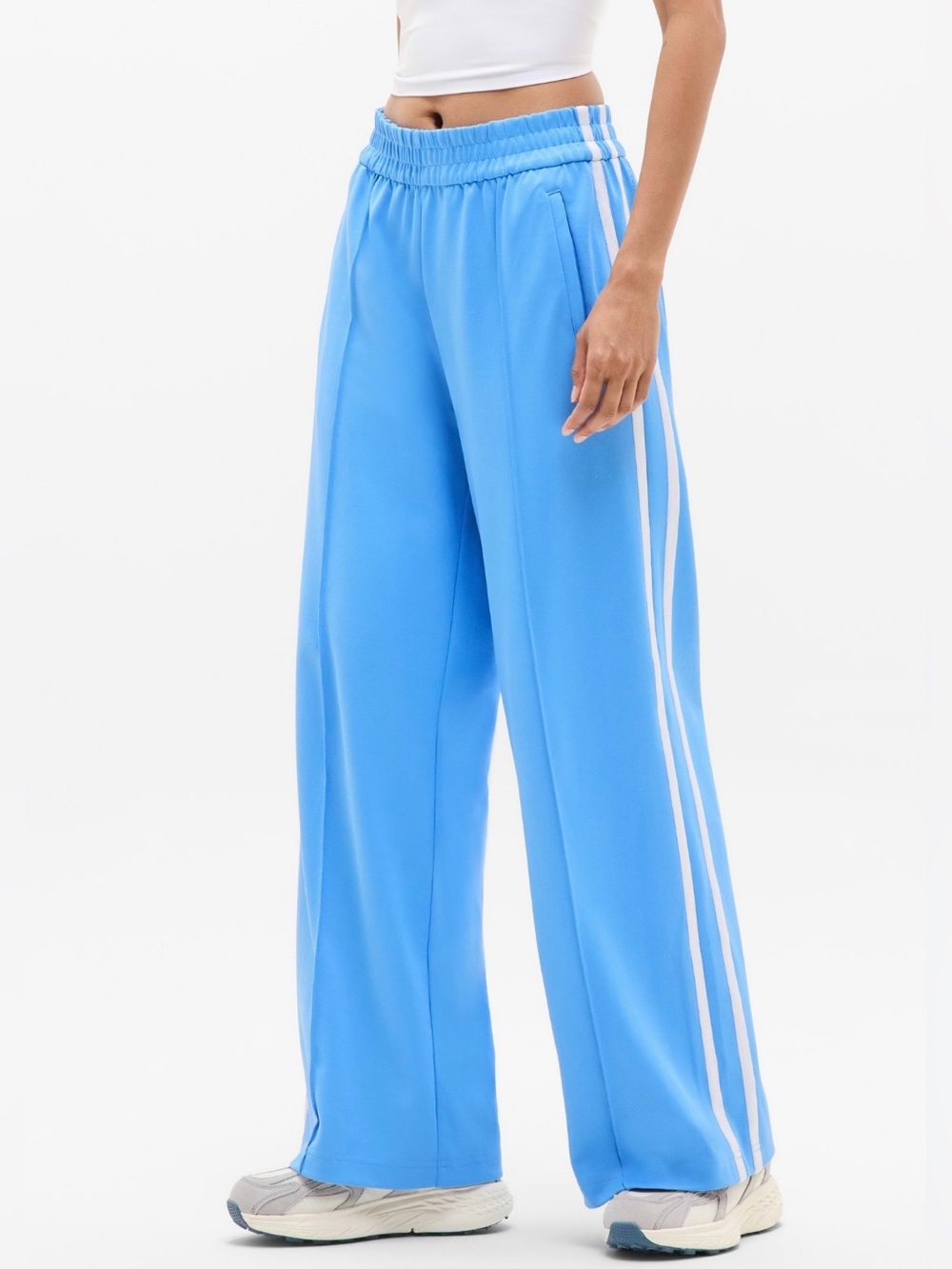 NWT-Athleta Tempo Wide Leg Track Pant, Small